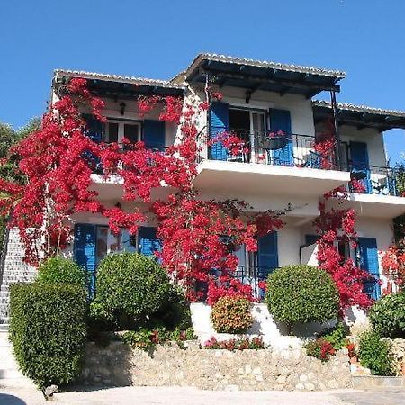 Villa Fiorita パレオカストリッツア エクステリア 写真